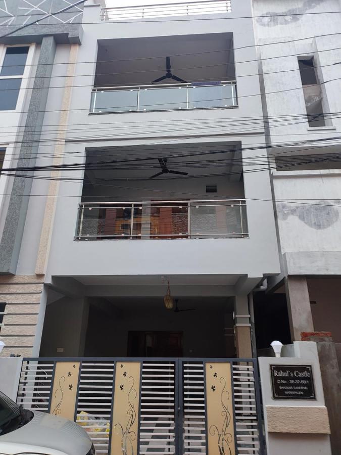 Rahul'S Castle Guest House Visakhapatnam Eksteriør bilde