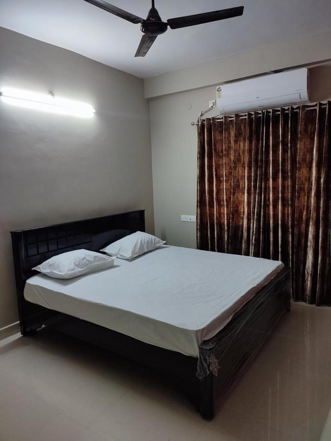 Rahul'S Castle Guest House Visakhapatnam Eksteriør bilde